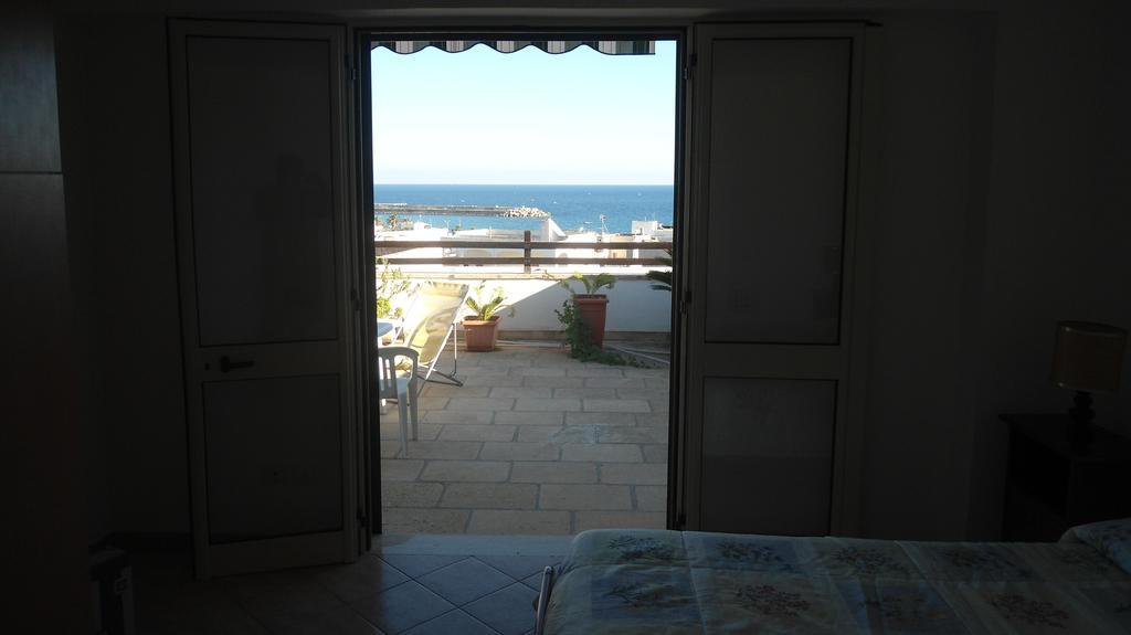 Attico Panoramico Lägenhet Santa Maria di Leuca Rum bild